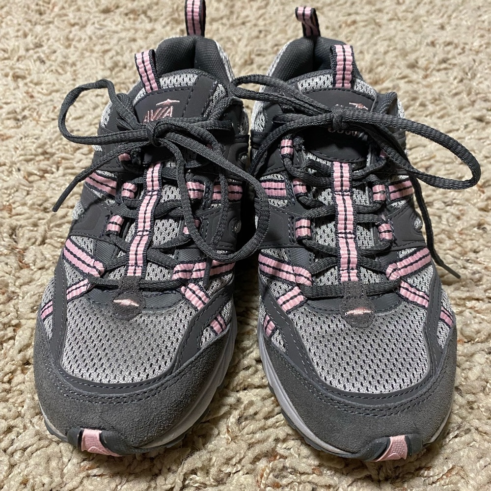 Avia ZO2 Gray and Pink Athletic Sneakers Women's Size 6.5